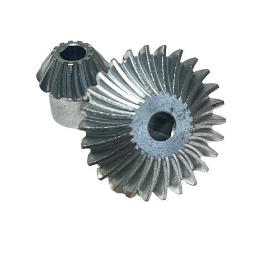 Picture of 13 and 26 Tooth D-Shaft Helical Bevel Gear Set